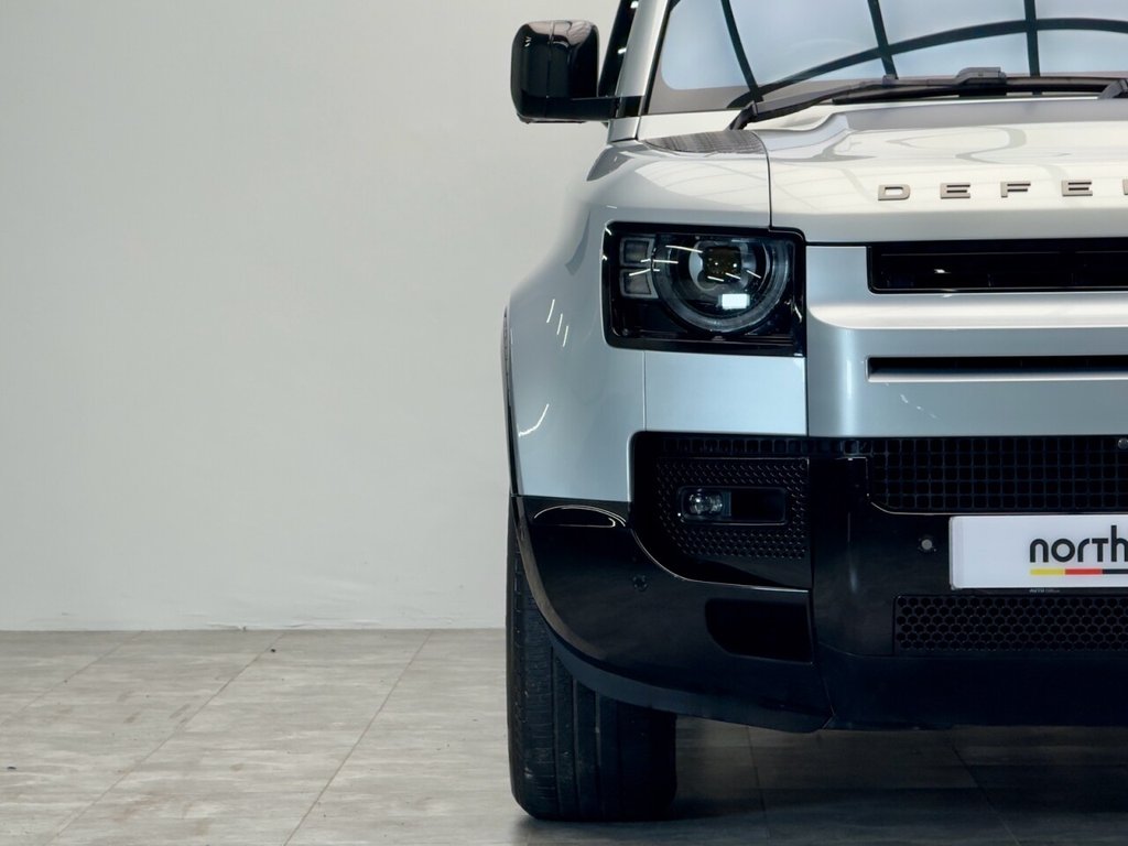 Used Land Rover Defender 2021 for sale - 77327618: Photo 19