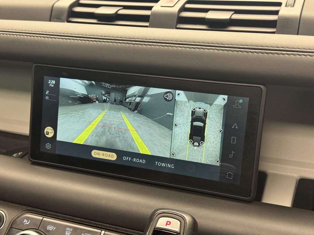 Used Land Rover Defender 2021 for sale - 77327618: Photo 9