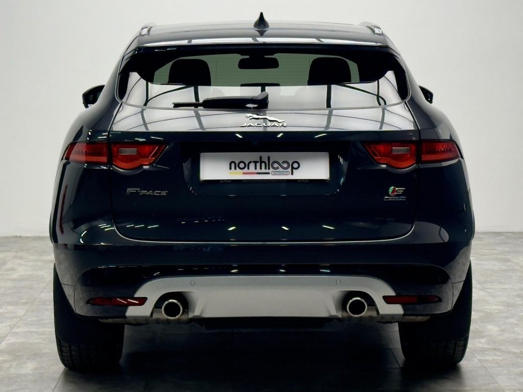 Used Jaguar F-Pace 2016 for sale - 76590795: Photo 10