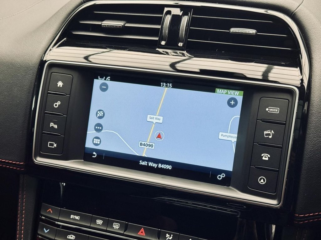 Used Jaguar F-Pace 2016 for sale - 76590795: Photo 19