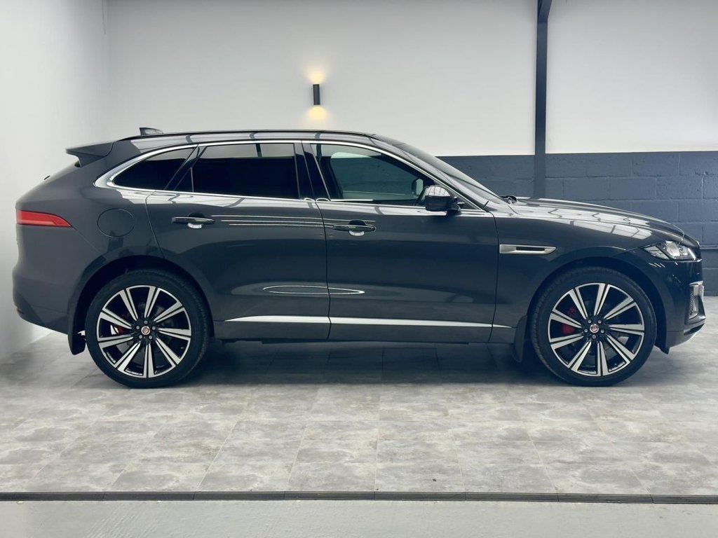 Used Jaguar F-Pace 2016 for sale - 76590795: Photo 20
