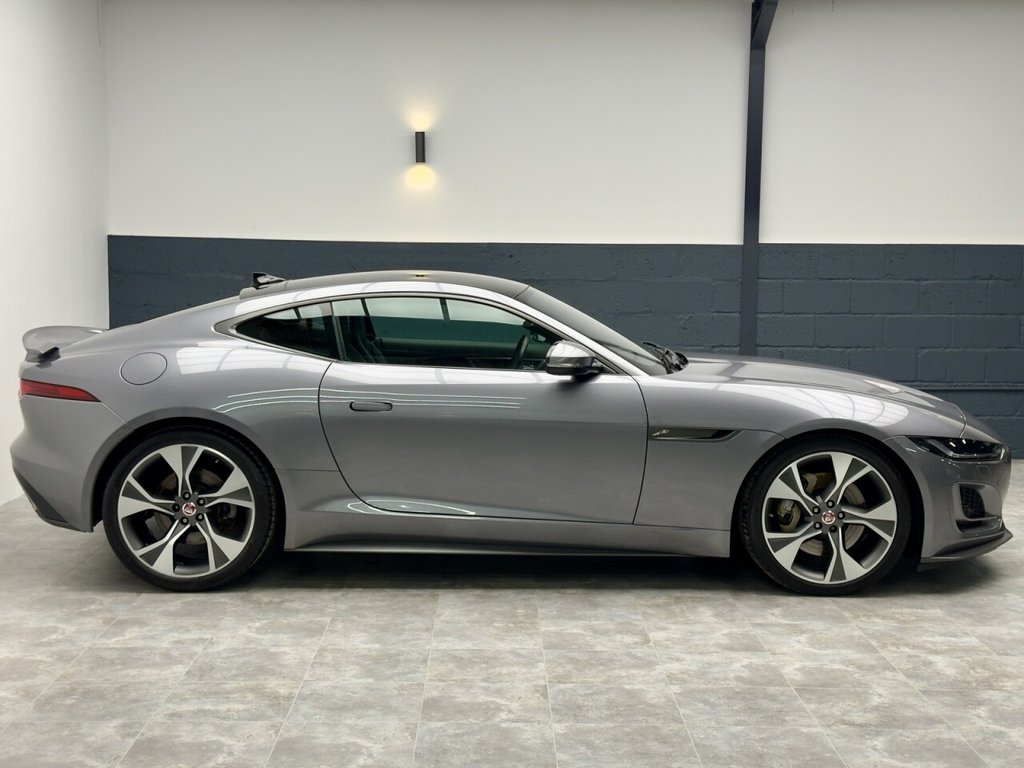 Used Jaguar F-Type 2020 for sale - 76105546: Photo 11
