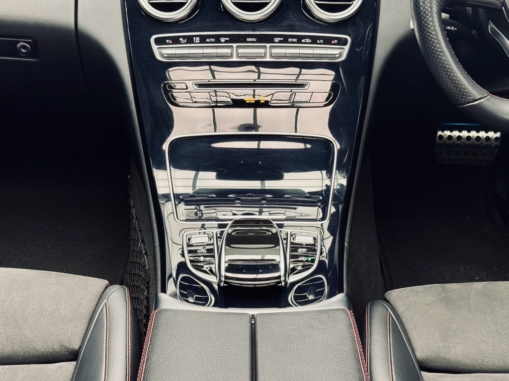 Used Mercedes-Benz C Class 2018 for sale - 76797543: Photo 32