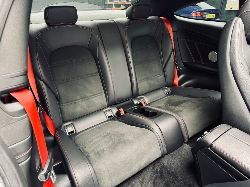 Used Mercedes-Benz C Class 2018 for sale - 76797543: Photo 38