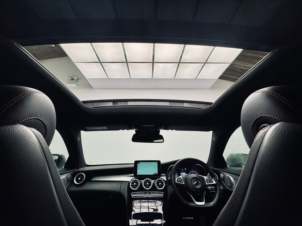 Used Mercedes-Benz C Class 2018 for sale - 76797543: Photo 4