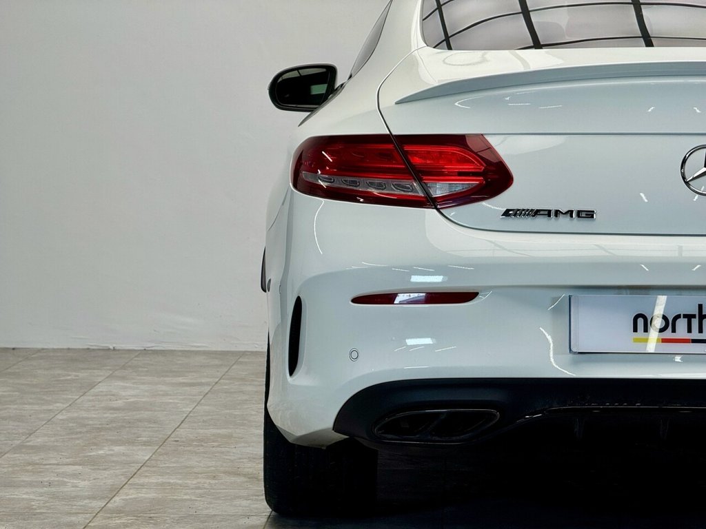 Used Mercedes-Benz C Class 2018 for sale - 76797543: Photo 9