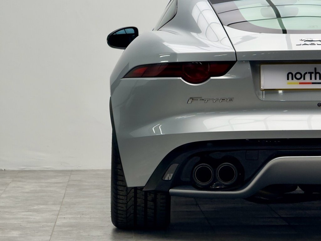 Used Jaguar F-Type 2018 for sale - 76147596: Photo 10