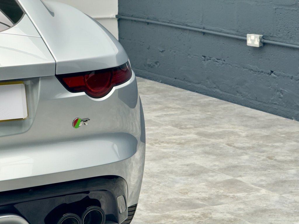 Used Jaguar F-Type 2018 for sale - 76147596: Photo 19