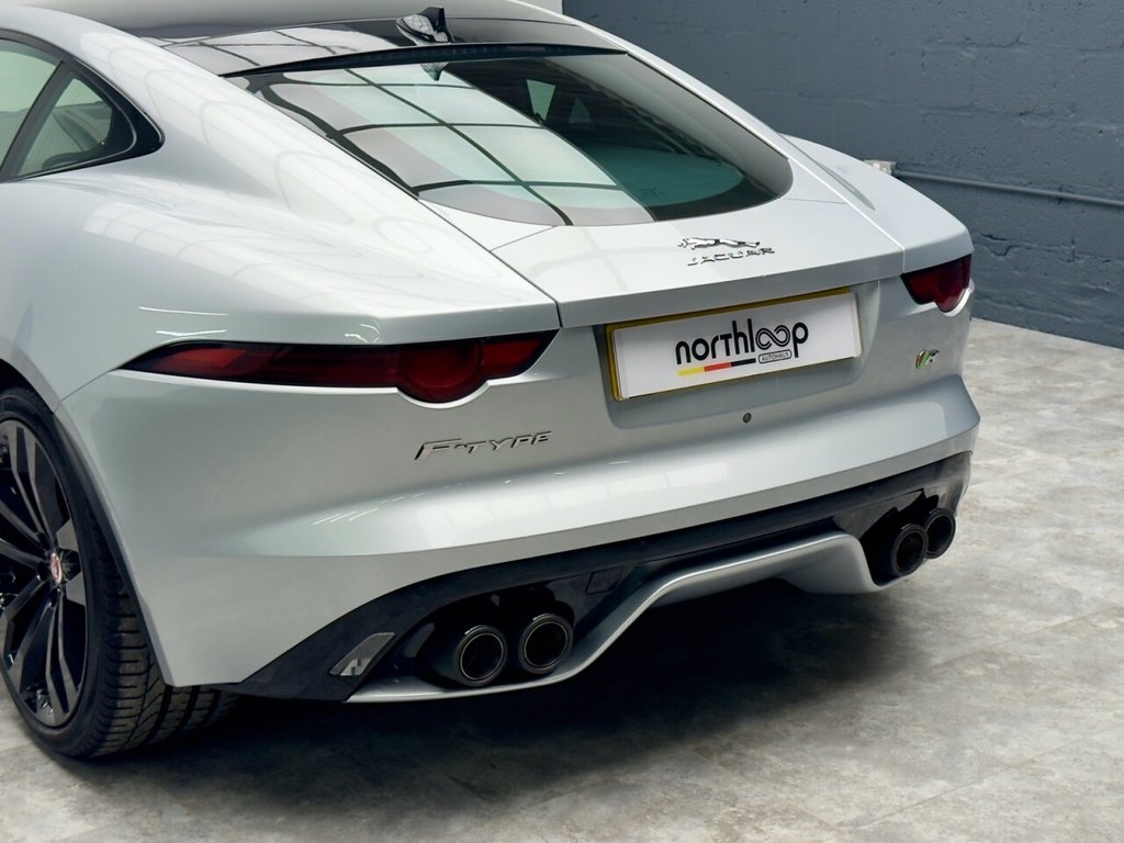 Used Jaguar F-Type 2018 for sale - 76147596: Photo 29