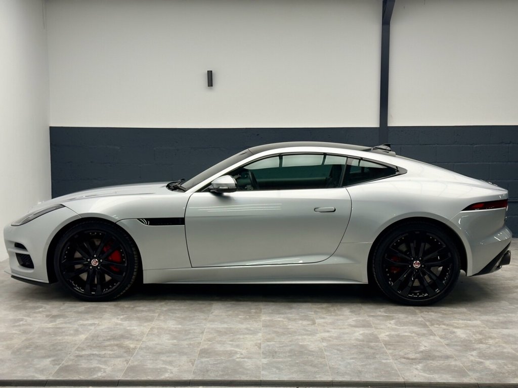 Used Jaguar F-Type 2018 for sale - 76147596: Photo 34