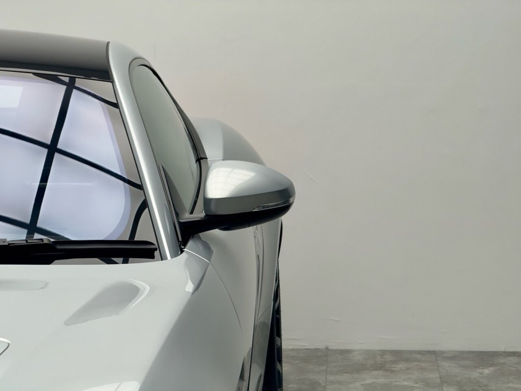 Used Jaguar F-Type 2018 for sale - 76147596: Photo 41