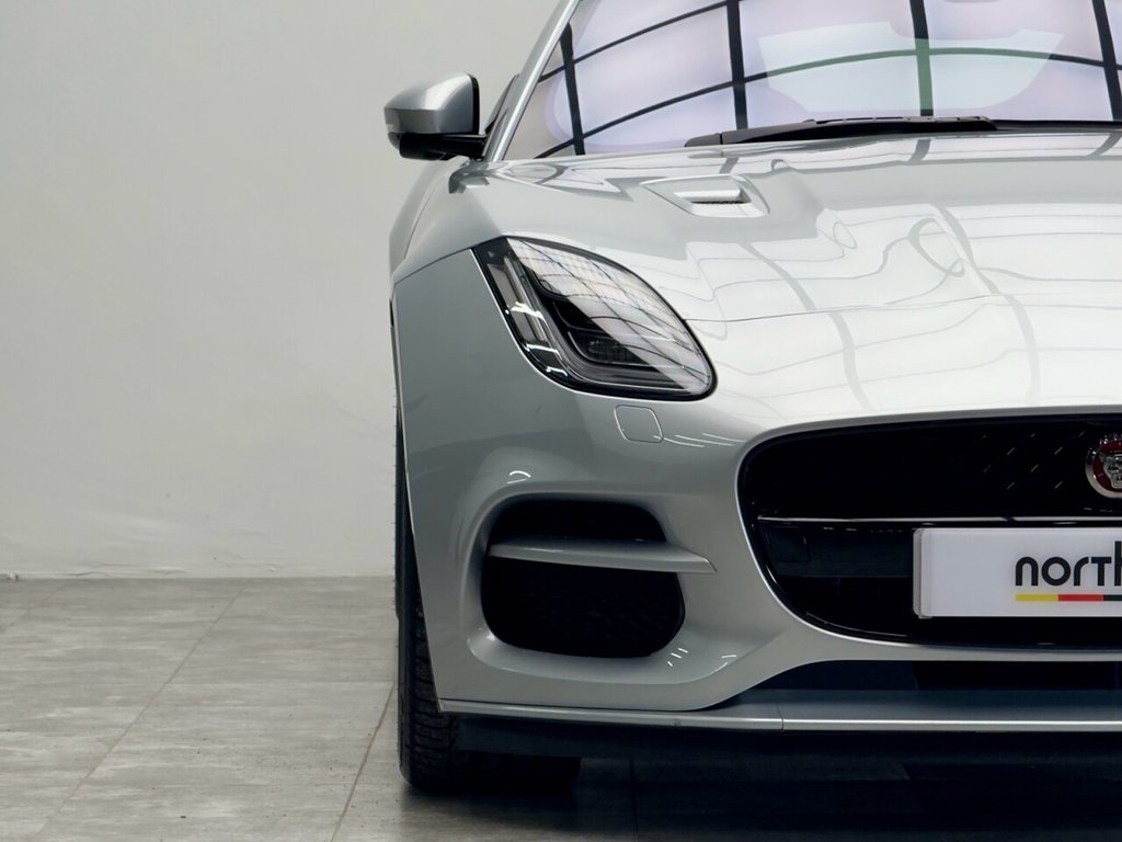 Used Jaguar F-Type 2018 for sale - 76147596: Photo 8