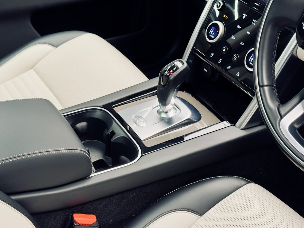 Used Land Rover Discovery Sport 2020 for sale - 77422630: Photo 27