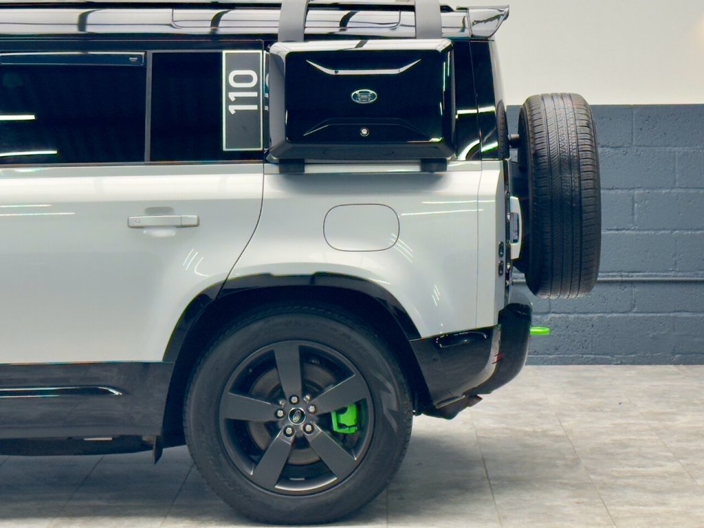 Used Land Rover Defender 2021 for sale - 77355605: Photo 13