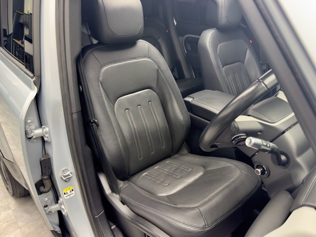 Used Land Rover Defender 2021 for sale - 77355605: Photo 7