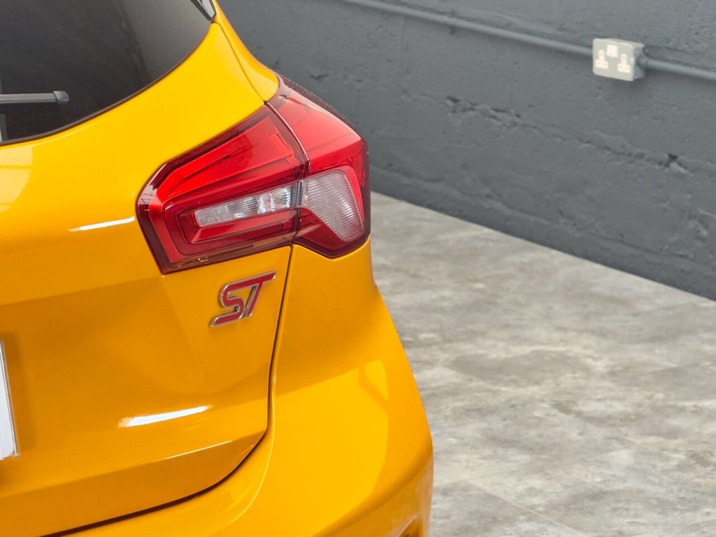 Used Ford Focus 2022 for sale - 76385881: Photo 21