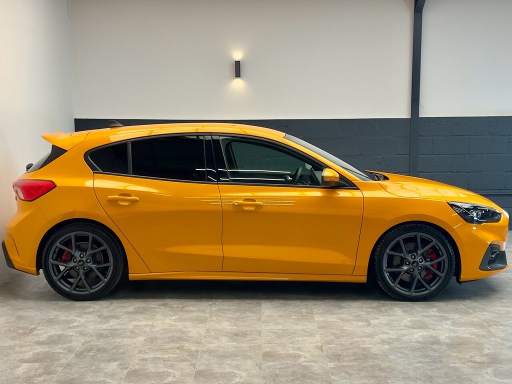 Used Ford Focus 2022 for sale - 76385881: Photo 23