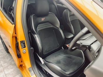 Used Ford Focus 2022 for sale - 76385881: Photo