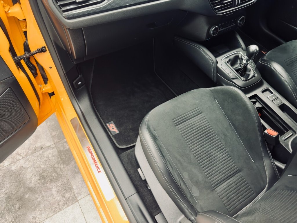 Used Ford Focus 2022 for sale - 76385881: Photo 40