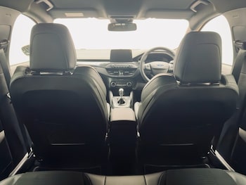 Used Ford Focus 2022 for sale - 76385881: Photo