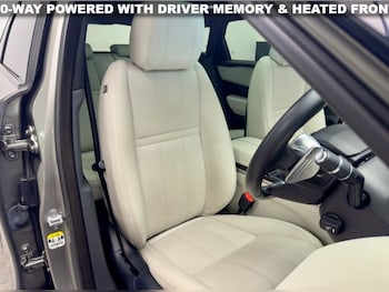 Used Land Rover Range Rover Velar 2017 for sale - 77976299: Photo