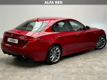 Used Alfa Romeo Giulia 2017 for sale - 79438181: Photo