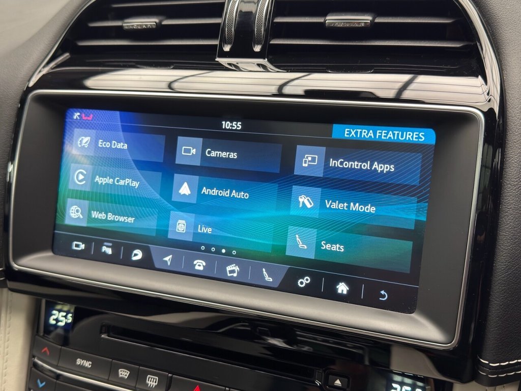 Used Jaguar F-Pace 2019 for sale - 77764763: Photo 46