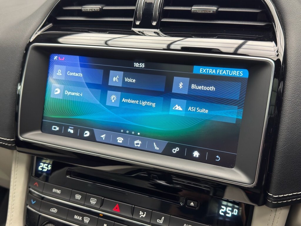 Used Jaguar F-Pace 2019 for sale - 77764763: Photo 48