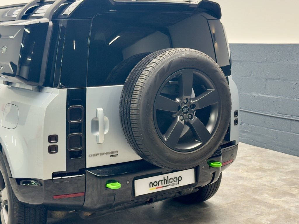 Used Land Rover Defender 2021 for sale - 76105578: Photo 33