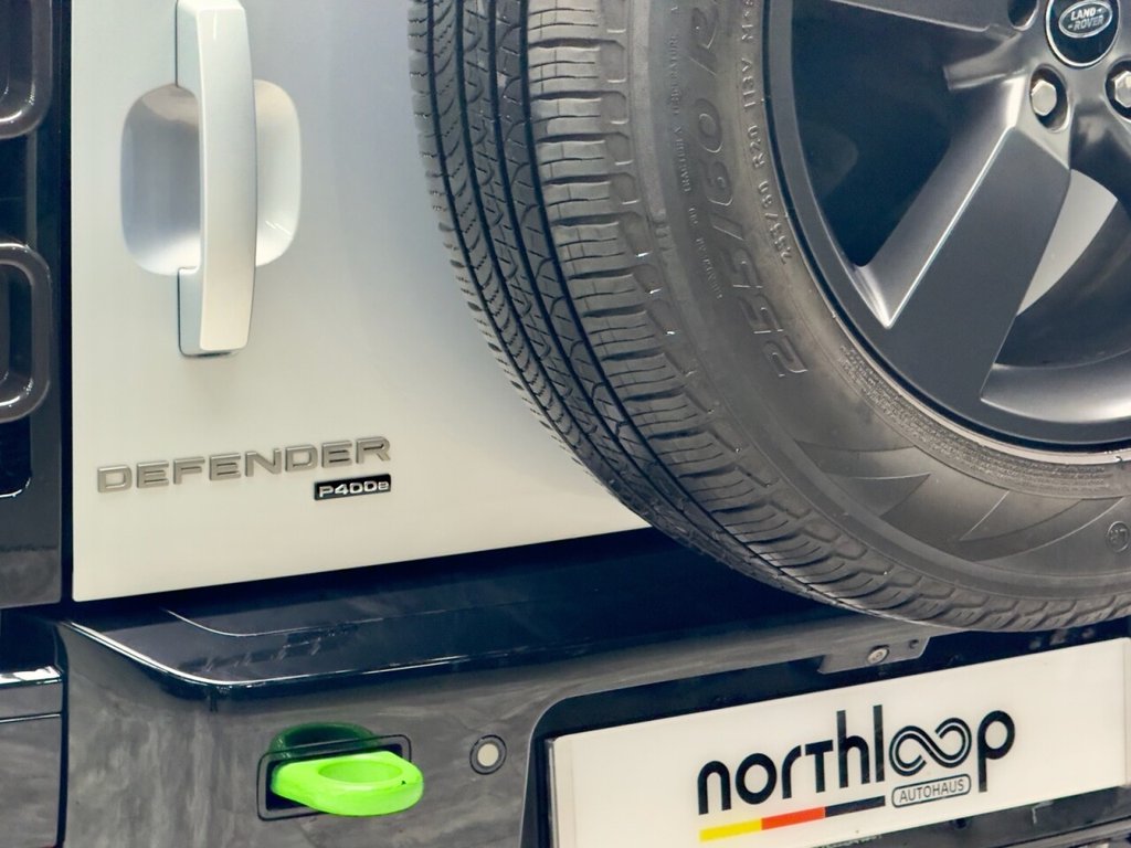 Used Land Rover Defender 2021 for sale - 76105578: Photo 42