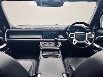 Used Land Rover Defender 2021 for sale - 76105578: Photo 4