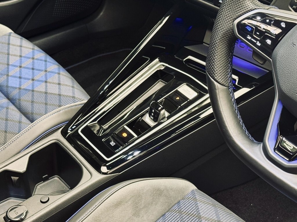 Used Volkswagen Golf 2022 for sale - 76105707: Photo 19