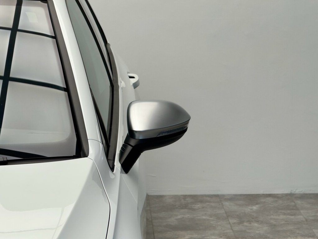 Used Volkswagen Golf 2022 for sale - 76105707: Photo 21