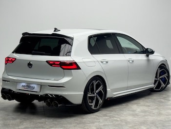 Used Volkswagen Golf 2022 for sale - 76105707: Photo 2