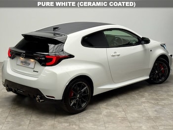 Used Toyota Yaris 2022 for sale - 79046145: Photo