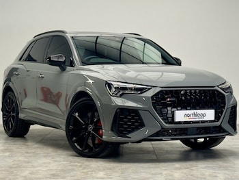 Audi - RS Q3