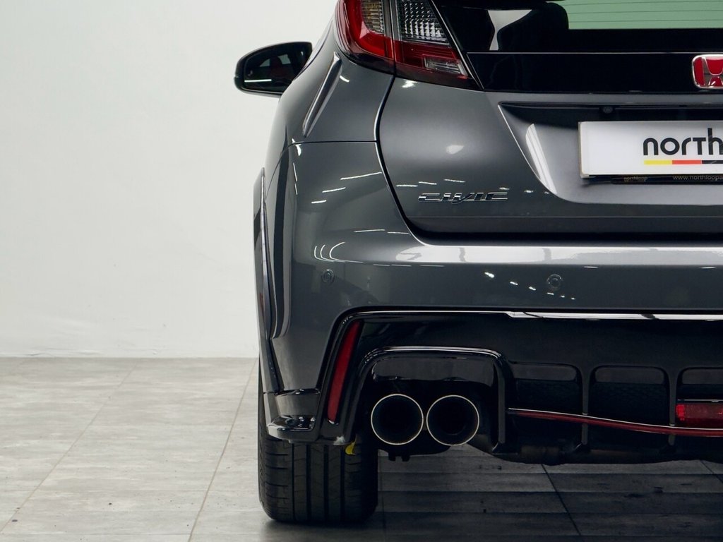 Used Honda Civic 2016 for sale - 76105370: Photo 11