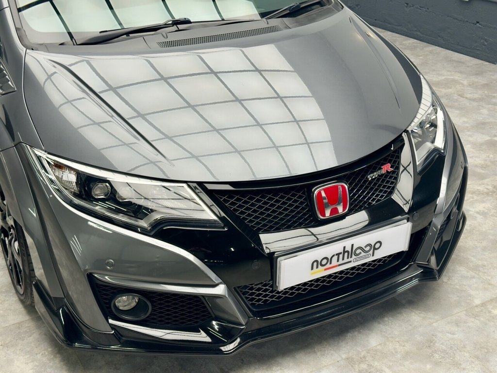 Used Honda Civic 2016 for sale - 76105370: Photo 25