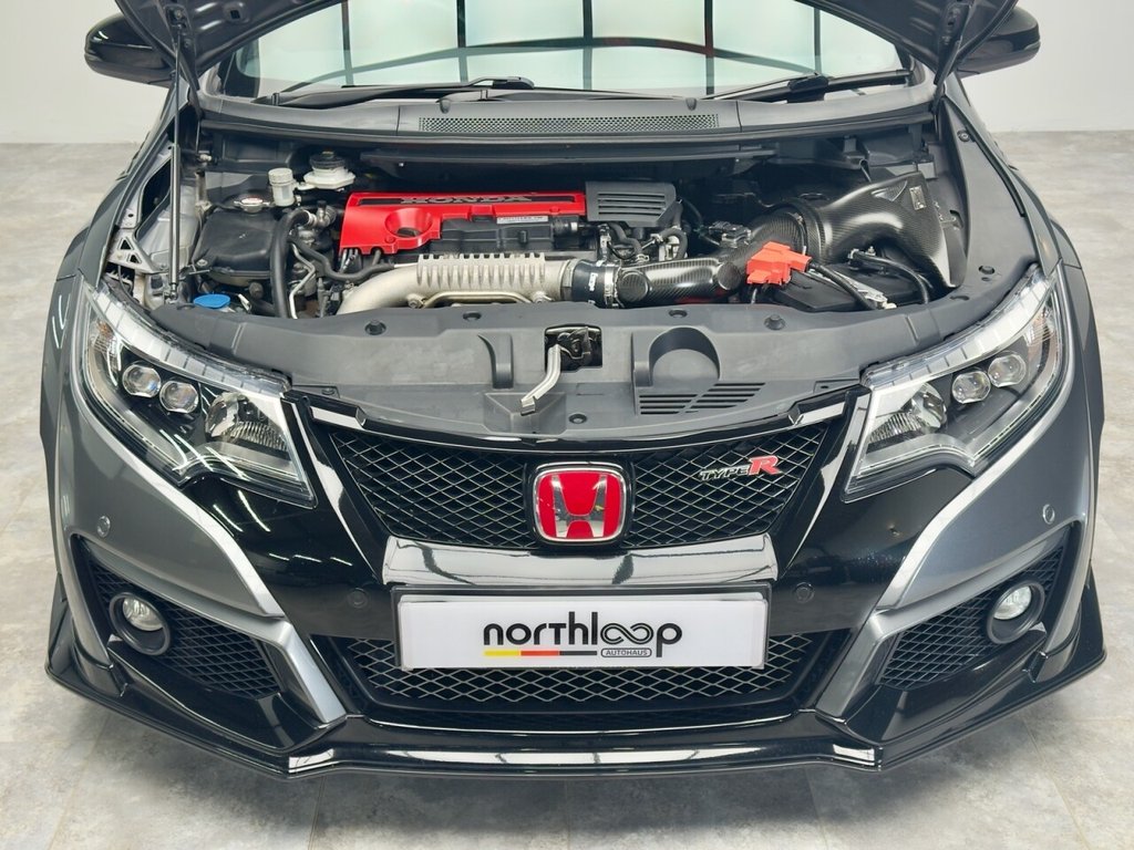 Used Honda Civic 2016 for sale - 76105370: Photo 39