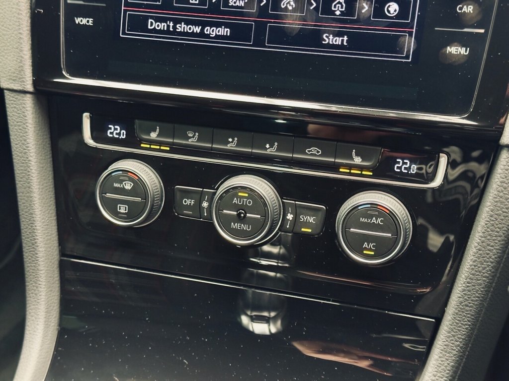 Used Volkswagen Golf 2019 for sale - 77139379: Photo 11