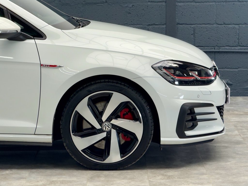 Used Volkswagen Golf 2019 for sale - 77139379: Photo 15