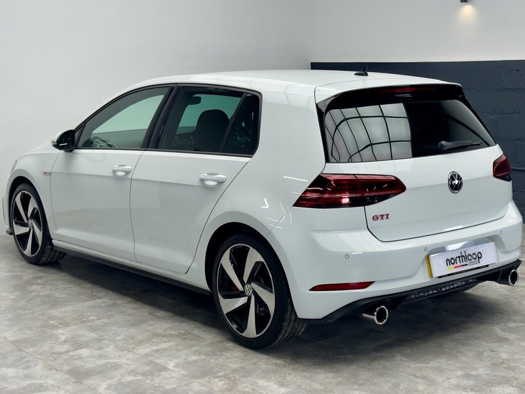 Used Volkswagen Golf 2019 for sale - 77139379: Photo 2