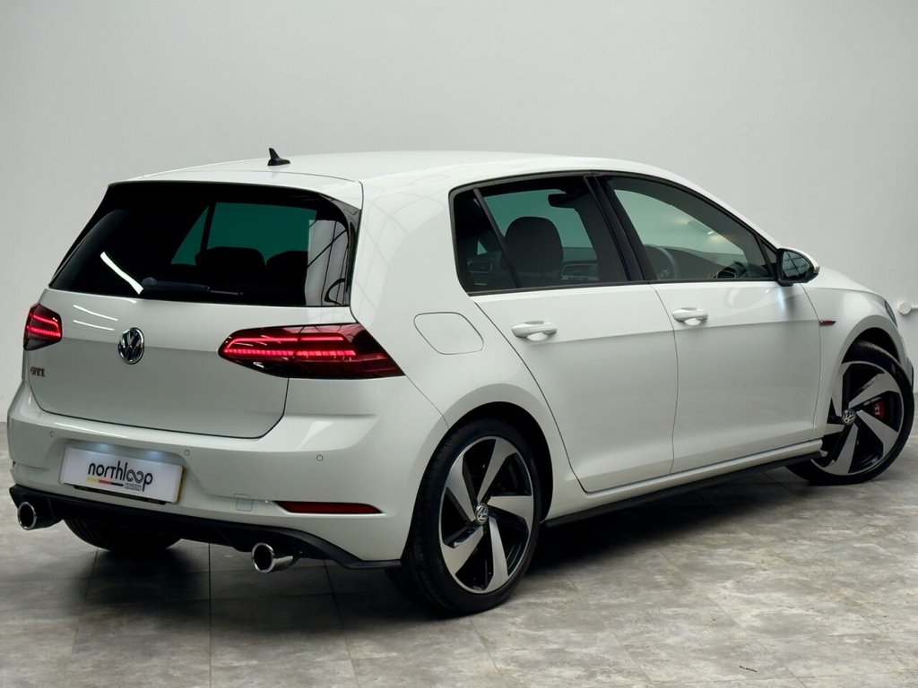 Used Volkswagen Golf 2019 for sale - 77139379: Photo 21