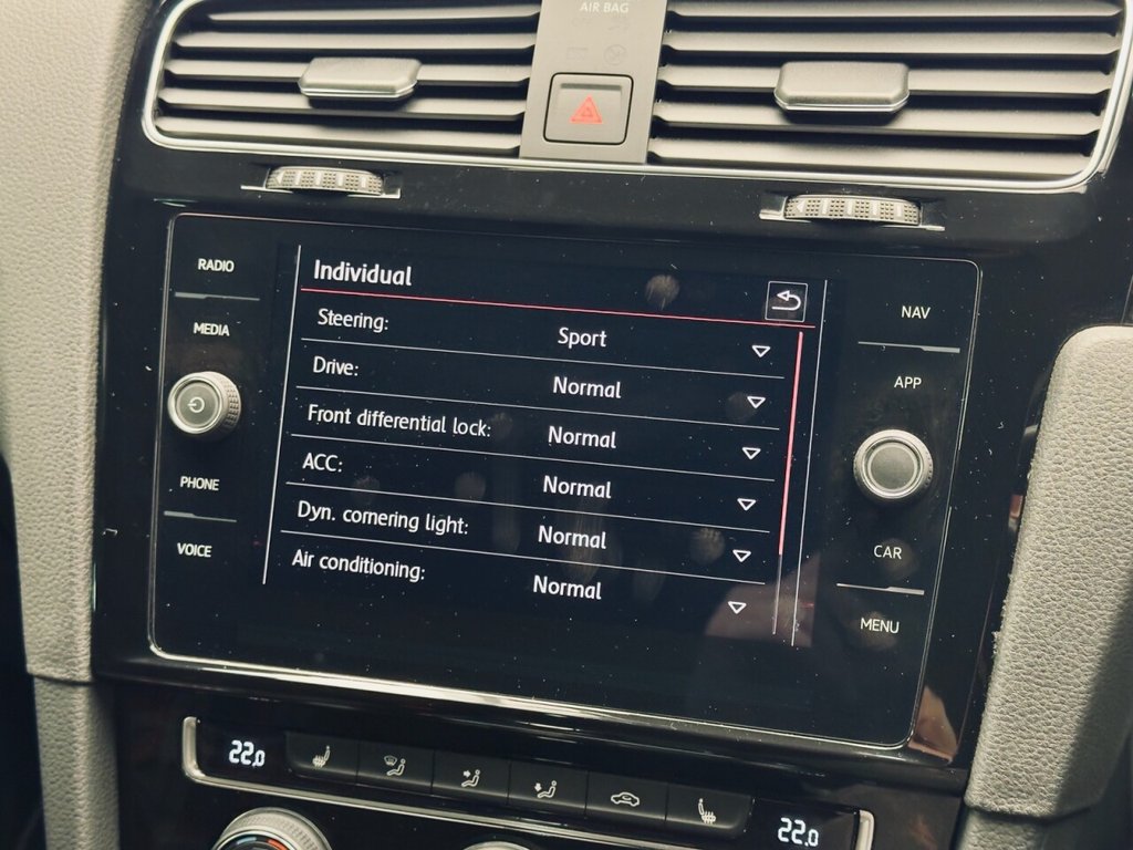 Used Volkswagen Golf 2019 for sale - 77139379: Photo 22