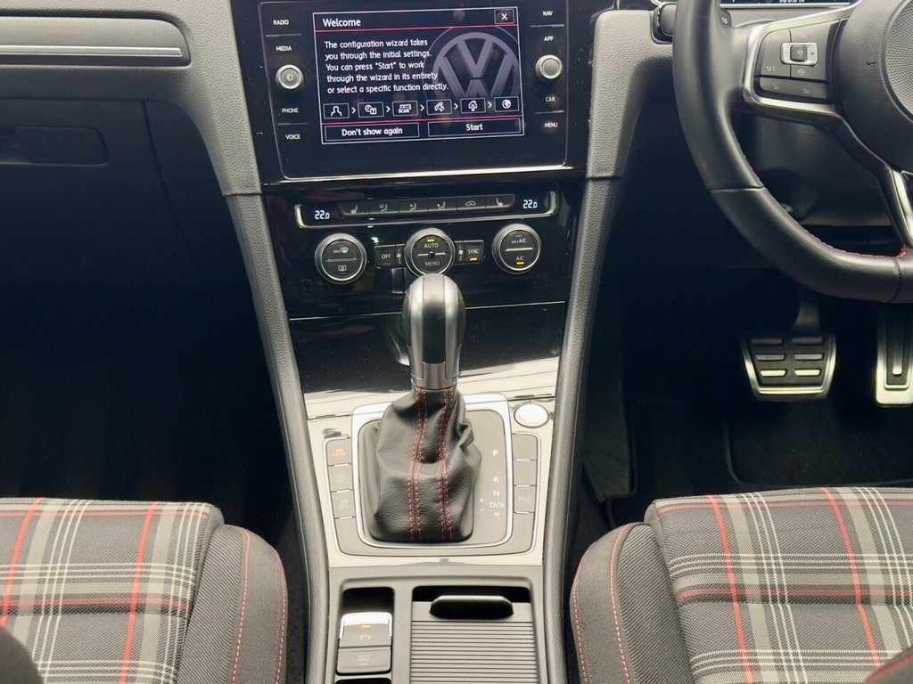 Used Volkswagen Golf 2019 for sale - 77139379: Photo 32