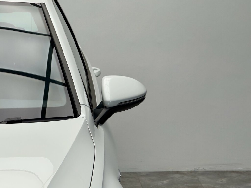 Used Volkswagen Golf 2019 for sale - 77139379: Photo 39