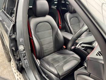 Used Mercedes-Benz GLC 2019 for sale - 76934742: Photo