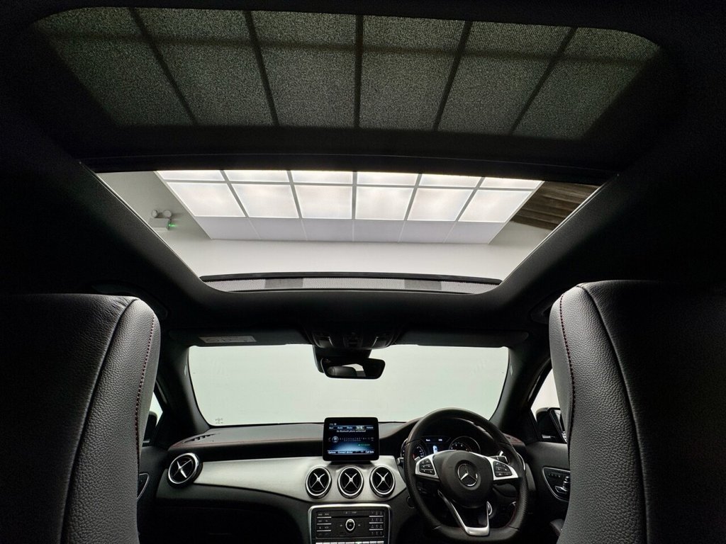 Used Mercedes-Benz GLA 2018 for sale - 76784232: Photo 4