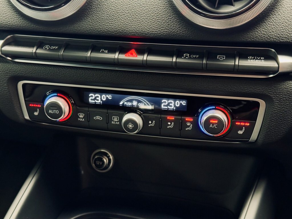 Used Audi RS3 2017 for sale - 77327804: Photo 22