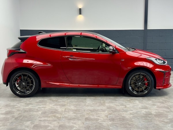 Used Toyota Yaris 2022 for sale - 76105544: Photo 24